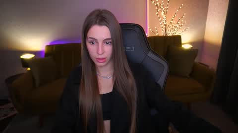 stellahoneywell online show from November 19, 9:26 pm