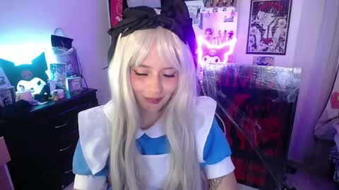 Snapshot of stephani_rousso chatting on October 12, 3:53 am joha cosmo online show from October 12, 3:53 am