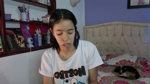 Stephania online show from May 14, 5:19 pm