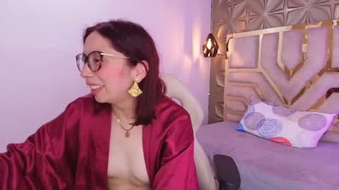 Stephaniesun  online show from May 25, 2:16 pm