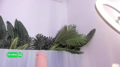 Stephany  online show from October 30, 6:09 pm