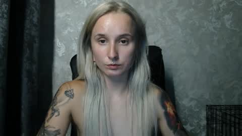 Snapshot of stephiepink chatting on September 18, 4:16 pm Grace online show from September 18, 4:16 pm