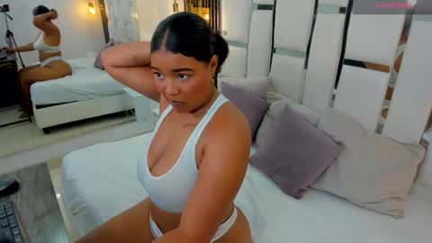 Stormy online show from December 18, 3:22 am