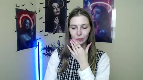 Amalia online show from October 29, 12:09 pm