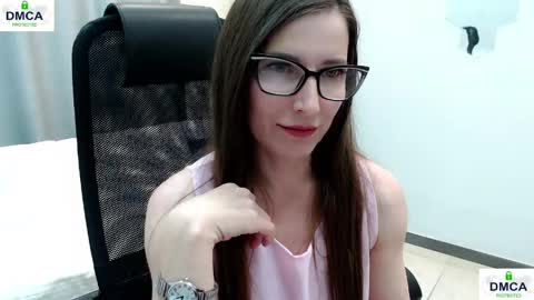 Eva online show from April 25, 1:41 pm