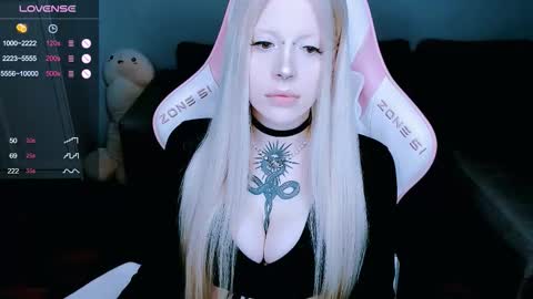 succubus_leslie online show from February 4, 7:39 pm