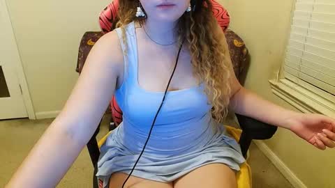 sugasunny online show from October 31, 4:25 am