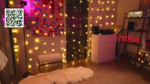 Lika ginger  Jessy blond   online show from December 3, 4:15 am