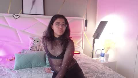 SUKI online show from November 21, 12:40 pm