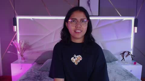 SUKI online show from April 18, 12:07 pm