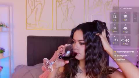 OnlyFans summer holiday online show from October 10, 6:40 am