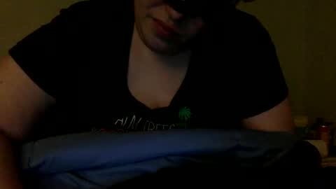 Snapshot of summerdawn2222 chatting on October 9, 9:46 am summerdawn2222 online show from October 9, 9:46 am