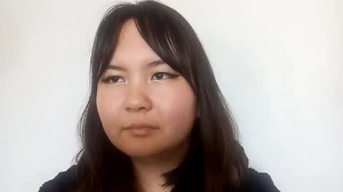 Mia online show from March 21, 8:30 am