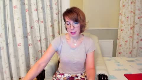 Snapshot of summerliza chatting on December 30, 5:34 pm summerliza online show from December 30, 5:34 pm