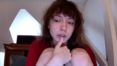 luna online show from December 4, 5:10 am