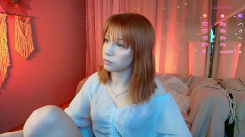 sunrisee_ online show from April 17, 12:40 pm