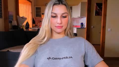 sunsetwithava online show from February 20, 6:26 am