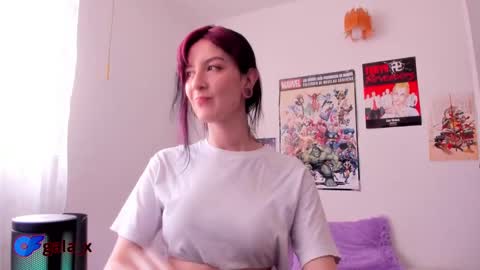 Snapshot of sunshine_girl9 chatting on January 15, 6:40 pm sunshine_girl9 online show from January 15, 6:40 pm