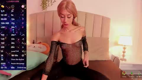 Valentina online show from October 28, 12:44 pm