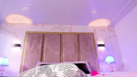 Susann online show from November 13, 8:52 pm