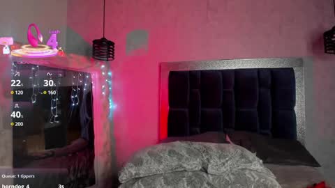 Susana W online show from September 21, 9:57 pm