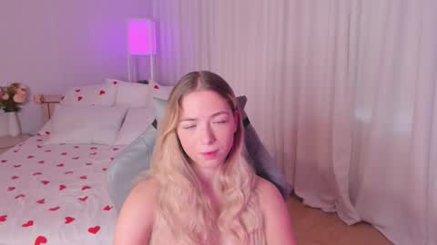 Susan online show from December 14, 4:51 am