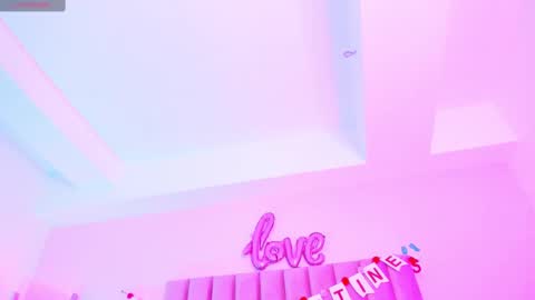 Sussan Nicole  online show from February 15, 1:16 pm