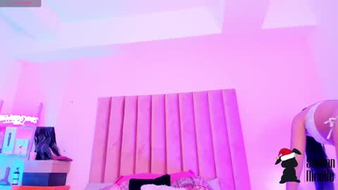 Sussan Nicole  online show from December 24, 12:55 pm