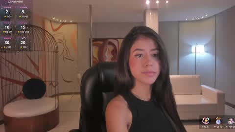 Snapshot of sussanelliot chatting on March 10, 8:01 pm Sussan online show from March 10, 8:01 pm