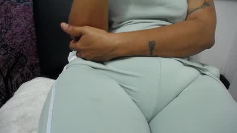 susy_perverttt online show from May 28, 3:43 pm