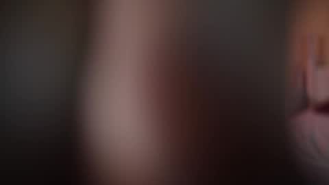 Snapshot of suzysuza chatting on October 12, 3:47 pm suzysuza online show from October 12, 3:47 pm