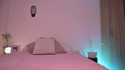 Sofis schedule 10pm until 4am GMT-5 online show from September 14, 1:47 am