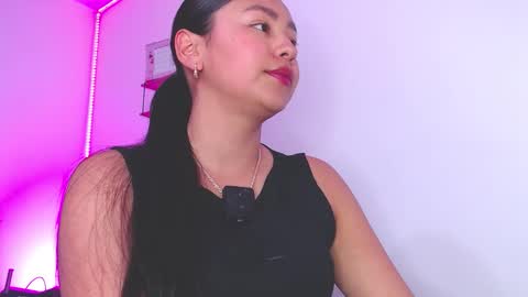 Amy  IG sweeet amy0 online show from October 23, 11:55 pm