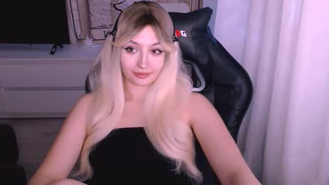 Kate online show from December 4, 2:58 am