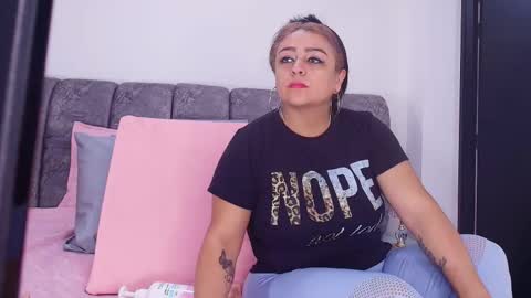 Debora  online show from November 18, 11:55 am