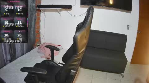 sweet10salome online show from October 31, 12:20 pm