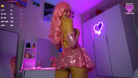 Snapshot of sweet__kitty__11 chatting on September 22, 3:21 pm kitty online show from September 22, 3:21 pm