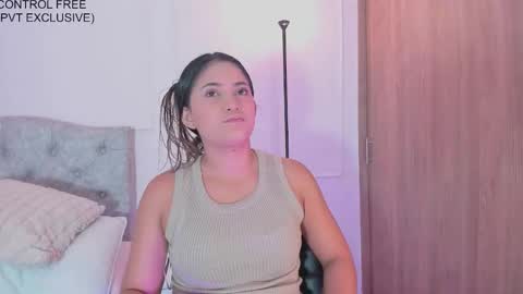 Snapshot of sweet_asheley chatting on September 29, 1:32 am Asheley online show from September 29, 1:32 am