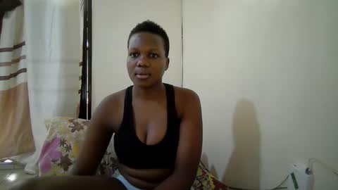 sweet_bella12 online show from November 9, 5:36 am