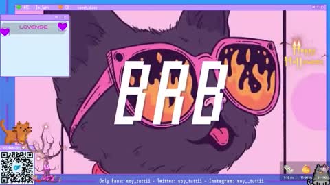 Snapshot of sweet_bluee chatting on October 2, 12:43 pm Tutti  online show from October 2, 12:43 pm
