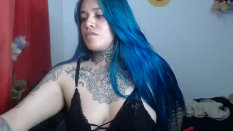 Bubbles online show from May 7, 1:43 am