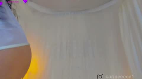 Snapshot of sweet_carine chatting on October 4, 7:58 am camil online show from October 4, 7:58 am