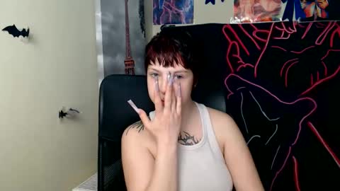 Ivy online show from June 5, 7:03 am