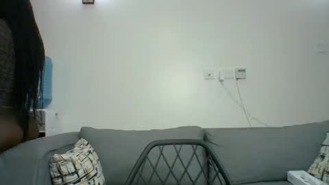 Snapshot of sweet_jenica chatting on January 21, 4:43 am ESTHER NEEMA online show from January 21, 4:43 am