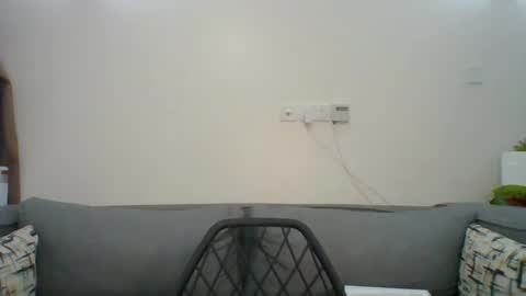 Snapshot of sweet_jenica chatting on February 22, 6:06 am ESTHER NEEMA online show from February 22, 6:06 am
