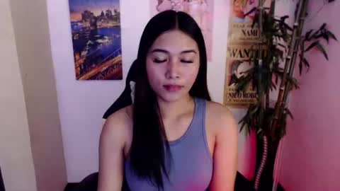 Snapshot of sweet_lady14 chatting on October 4, 8:57 pm sweet_lady14 online show from October 4, 8:57 pm
