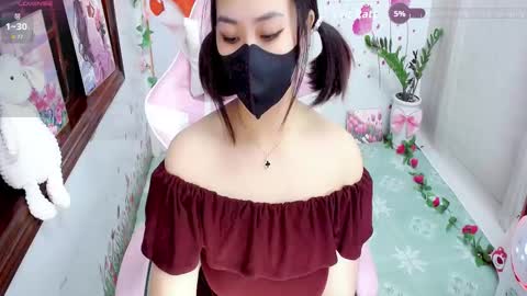 Lily online show from October 23, 9:10 pm