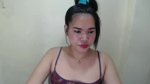 Snapshot of sweet_love52 chatting on January 3, 1:05 am Hello im Lovely Hera youre Pleasure online show from January 3, 1:05 am