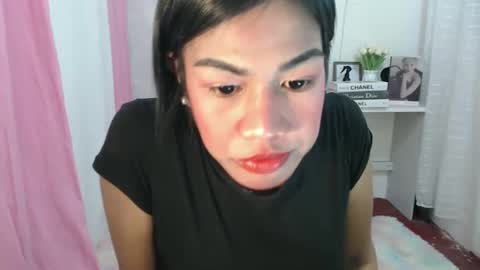 Snapshot of sweet_melonxxx chatting on December 27, 12:29 am Melon online show from December 27, 12:29 am