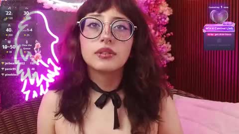 Roxanee online show from January 7, 5:49 pm